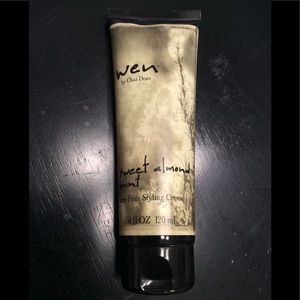 Wen sweet almond mint anti frizz styling creme 4oz